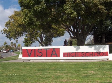 Vista High School (Vista, California) .